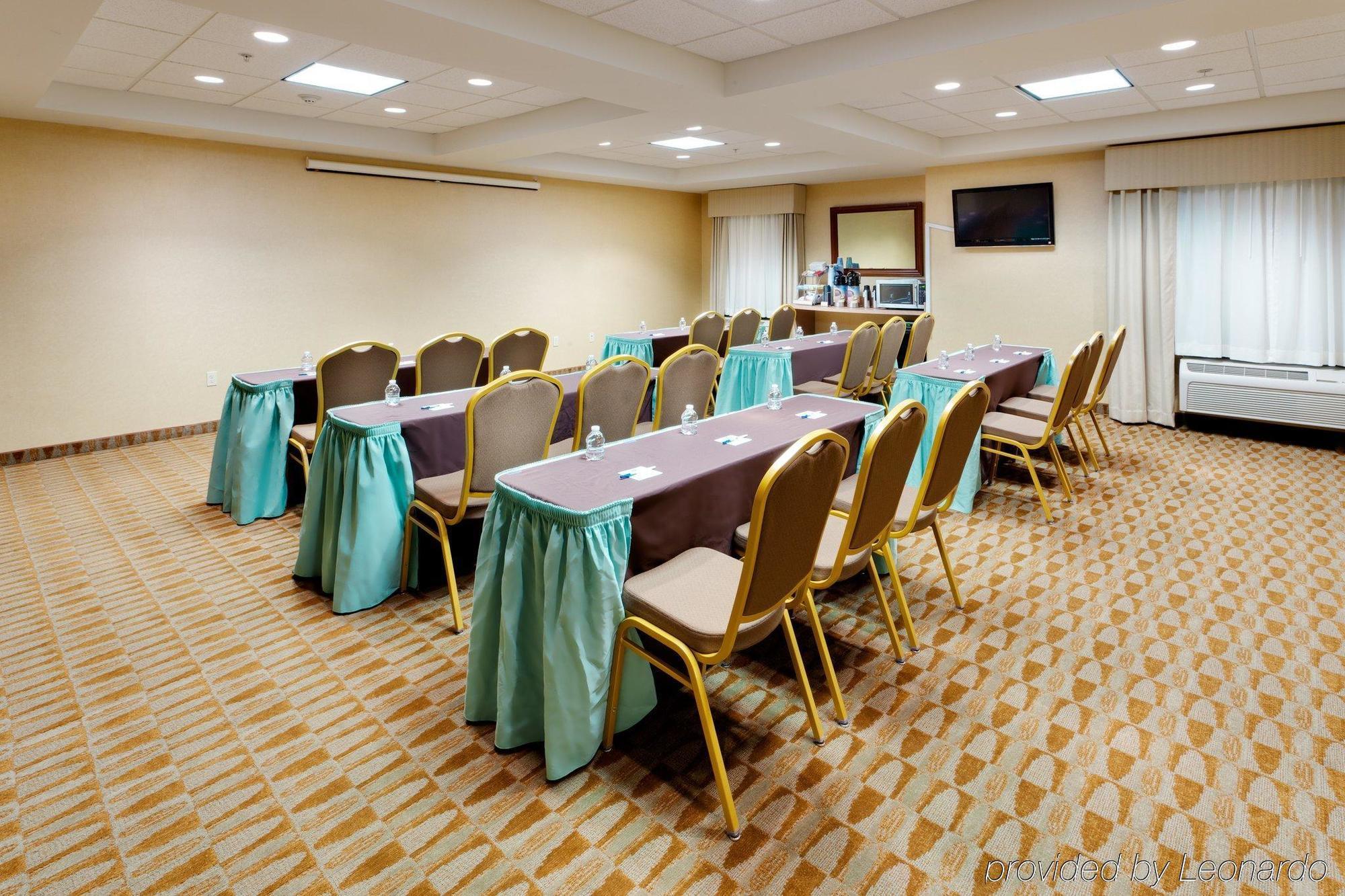 Holiday Inn Express Haskell-Wayne Area By Ihg Facilities photo