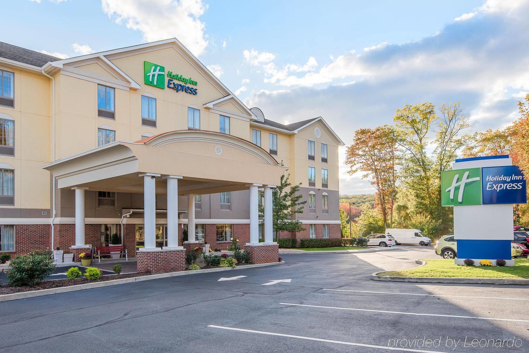 Holiday Inn Express Haskell-Wayne Area By Ihg Exterior photo